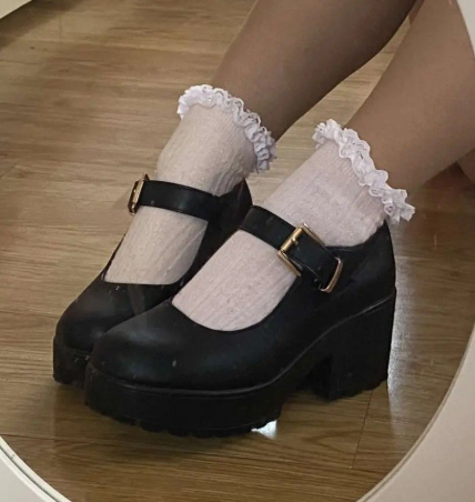 Frilly Socks